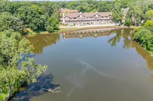 1210 Hawthorne Ln, Hinsdale, IL 60521 - Photo 25