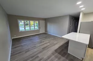 60 S Seebert St, Cary, IL 60013 - Photo 5