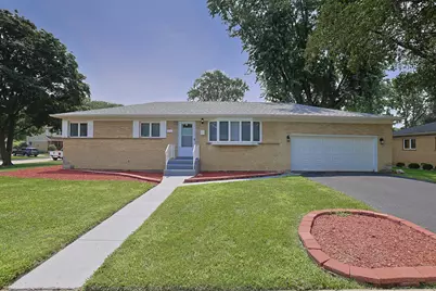 1703 Bonita Avenue, Mount Prospect, IL 60056 - Photo 1