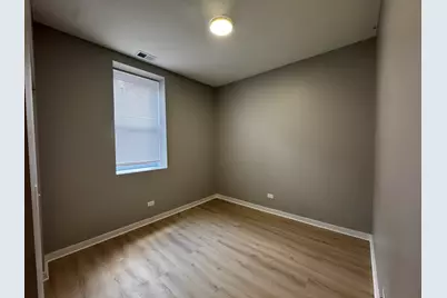 4007 W School Street #E, Chicago, IL 60641 - Photo 9