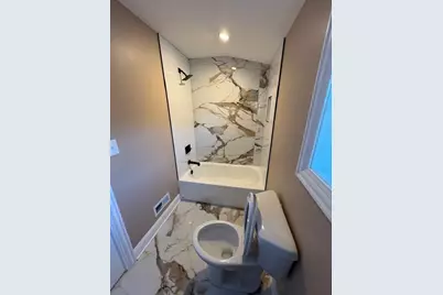 10414 S Wentworth Avenue, Chicago, IL 60628 - Photo 13