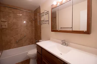 650 Murray Lane #214, Des Plaines, IL 60016 - Photo 9