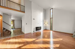 39 Hereford Dr, Crete, IL 60417 - Photo 3