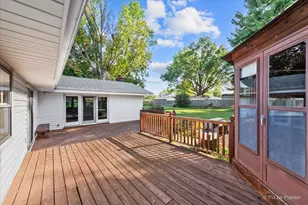 977 Lindenwood Dr, Aurora, IL 60506 - Photo 31