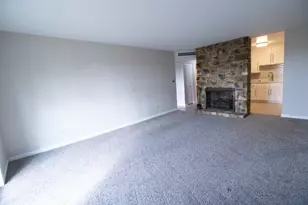 650 Murray Ln, Des Plaines, IL 60016 - Photo 3