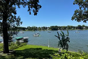 2813 Regner Rd, McHenry, IL 60051 - Photo 3