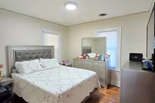 616 W Keith Ave, Waukegan, IL 60085 - Photo 5