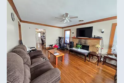 616 W Keith Avenue, Waukegan, IL 60085 - Photo 3