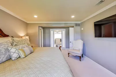 105 Burr Ridge Club Drive, Burr Ridge, IL 60527 - Photo 31