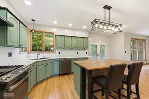 97 Crooked Creek Dr, Yorkville, IL 60560 - Photo 5