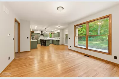 97 Crooked Creek Drive, Yorkville, IL 60560 - Photo 7