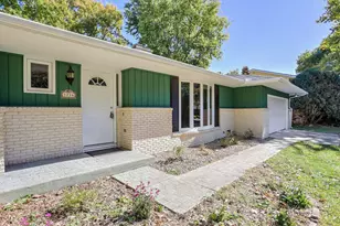 1716 Georgetown Dr, Champaign, IL 61821 - Photo 5