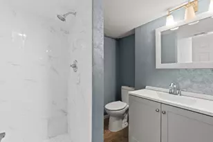 1019 Magnolia Ave, Joliet, IL 60432 - Photo 17