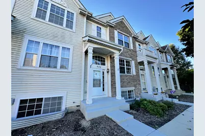 924 Clover Lane #1, Pingree Grove, IL 60140 - Photo 1