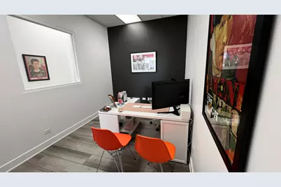 1443 W Belmont Avenue, Chicago, IL 60657 - Photo 15