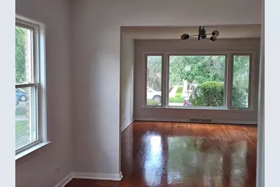 11834 S Campbell Avenue, Chicago, IL 60655 - Photo 5