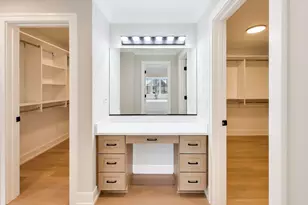 160 E Cayuga Ave, Elmhurst, IL 60126 - Photo 17