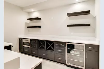 160 E Cayuga Avenue, Elmhurst, IL 60126 - Photo 25