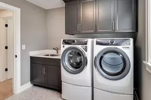 160 E Cayuga Ave, Elmhurst, IL 60126 - Photo 23