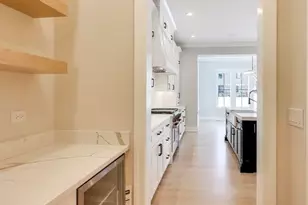 160 E Cayuga Ave, Elmhurst, IL 60126 - Photo 9