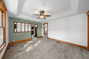 402 N 2nd St, Earlville, IL 60518 - Photo 7