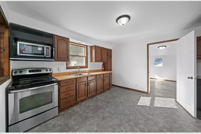 402 N 2nd Street, Earlville, IL 60518 - Photo 9