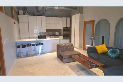 110 W Bartlett Avenue #101, Bartlett, IL 60103 - Photo 5