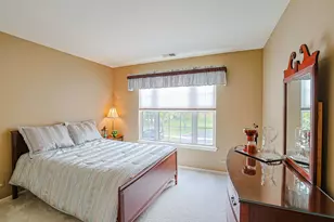 342 Ashford Cir, Bartlett, IL 60103 - Photo 15