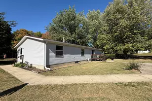 502 3rd St W, Lyndon, IL 61261 - Photo 7