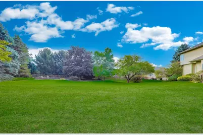 8720 Galleria Court, Spring Grove, IL 60081 - Photo 33