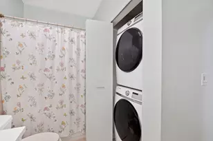 1572 Maple Ave, Evanston, IL 60201 - Photo 15