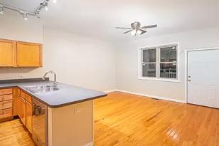 4507 S Lake Park Ave, Chicago, IL 60653 - Photo 9