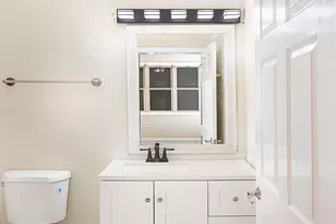 4507 S Lake Park Ave, Chicago, IL 60653 - Photo 11