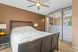 307 Albright Ct, Vernon Hills, IL 60061 - Photo 19