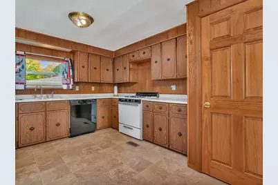 304 S East Street, Gardner, IL 60424 - Photo 9