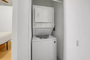 235 W Van Buren St, Chicago, IL 60607 - Photo 11