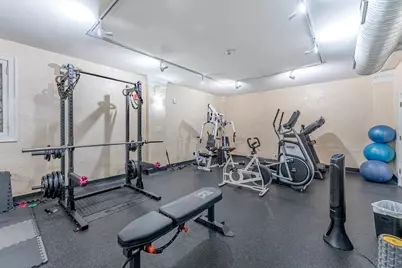 4240 N Clarendon Avenue #309N, Chicago, IL 60613 - Photo 15