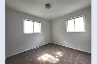 2313 Joppa Avenue, Zion, IL 60099 - Photo 9