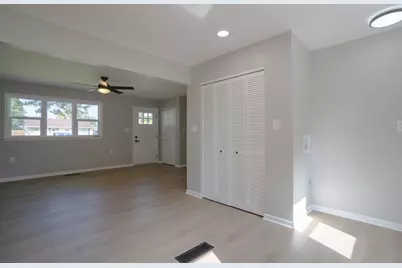 116 Saint Jude Avenue, Joliet, IL 60436 - Photo 17