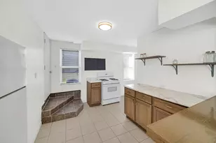 10912 S Ave J, Chicago, IL 60617 - Photo 11