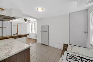 10912 S Ave J, Chicago, IL 60617 - Photo 13