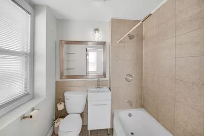 10912 S Avenue J, Chicago, IL 60617 - Photo 15