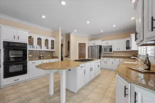 970 Waterside Ct, Aurora, IL 60502 - Photo 17