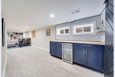 1107 E Prairie Avenue, Des Plaines, IL 60016 - Photo 17