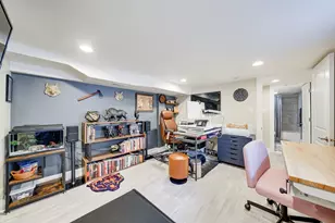 1107 E Prairie Ave, Des Plaines, IL 60016 - Photo 21