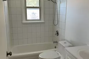 294 Oak Ave, Wood Dale, IL 60191 - Photo 3