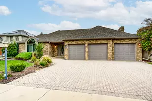 14947 Landings Ln, Oak Forest, IL 60452 - Photo 3