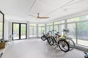 55 Trowbridge Cir, Lake Bluff, IL 60044 - Photo 13