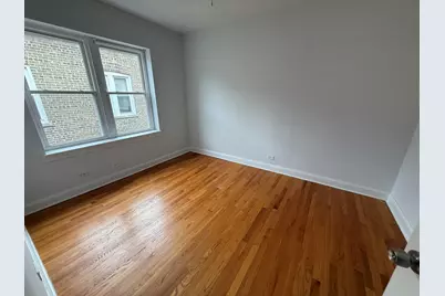 2004 W Jarvis Avenue #3, Chicago, IL 60645 - Photo 7