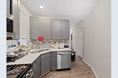 7115 S Champlain Avenue, Chicago, IL 60619 - Photo 9